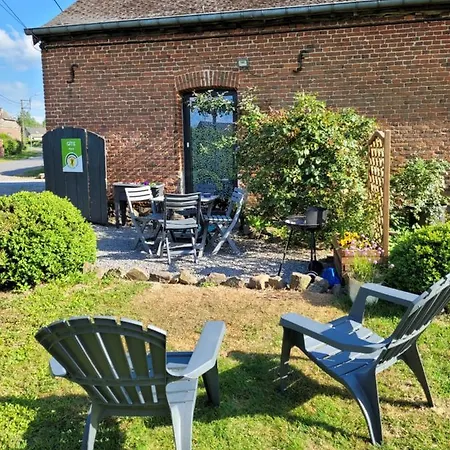 Studio Bienvenue Du Cote De Chez Nous Avec Jardin Privatif Wignehies Exterior photo